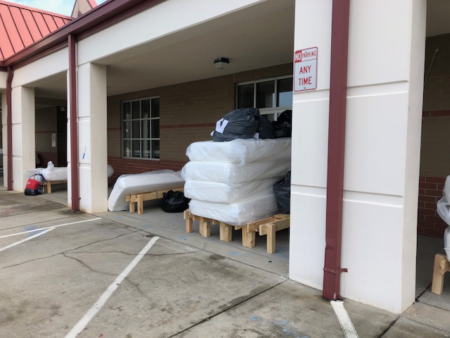 Plumbers in Charlotte NC volunteering